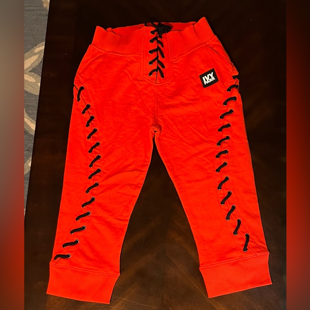 Ivy Park Red Lace-Up Cropped Sweatpants - Picture 2 of 12